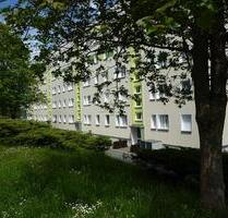 Helle und ruhige 3- Zimmer Wohnung mit Balkon - Bad Lobenstein