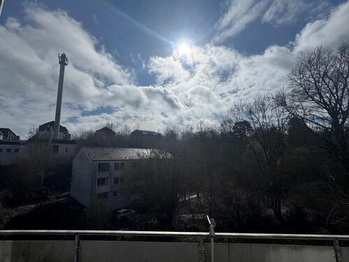 Foto - Gemütliche 3-Zimmer-Dachgeschosswohnung mit Balkon & Einbauküche