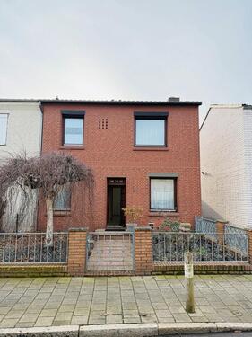 Foto - HB-Walle: Doppelhaushälfte mit Nebengebäude, von privat