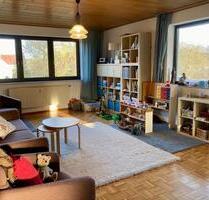 Großzügige 4–5 Zimmer Wohnung mit ca. 120 m² in Hallstadt