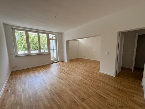 Foto - Hochwertig Renoviert: Freies 1,5-Zimmer-Apartment mit Balkon