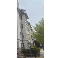 Einziehen und wohlfühlen! Möblierte Altbauwohnung Schloßchemnitz