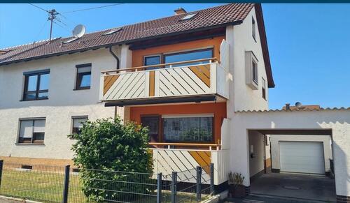 Foto - Licht & Raum: 3,5-Zimmer-Wohnung Maichingen – ab April frei!