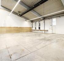 Halle (222 m²) als Produktion, Lager oder Werkstatt nutzbar + Aufenthaltsraum oder Büro (18m²) - Stiefenhofen