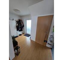 Dachgeschosswohnung zur Miete - 975,00&nbsp;EUR Kaltmiete, ca.&nbsp; 78,00&nbsp;m&sup2; in Bad Lippspringe (PLZ: 33175)