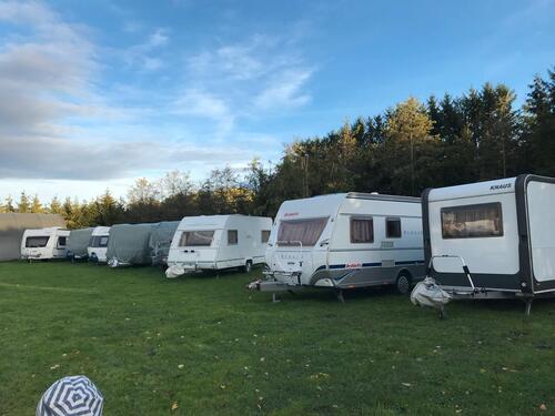 Foto - Stellplatz für Wohnwagen - 50,00 EUR Miete,