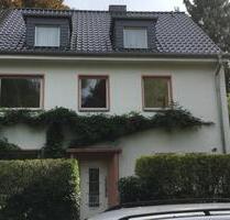 Schöne, helle 5-Zi-Wohnung in Köln-Marienburg, 150 m zum Rhein