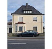 Zweifamilienhaus mit viel Platz, Garten & Garage - Minden