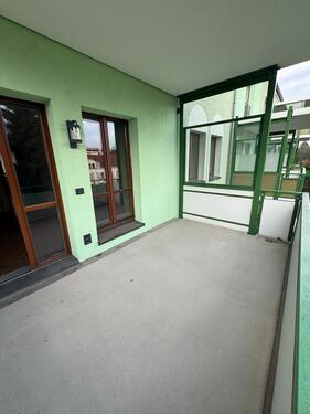 Foto - Frisch sanierte 3-Raum-Wohnung mit großem Balkon und Einbauküche