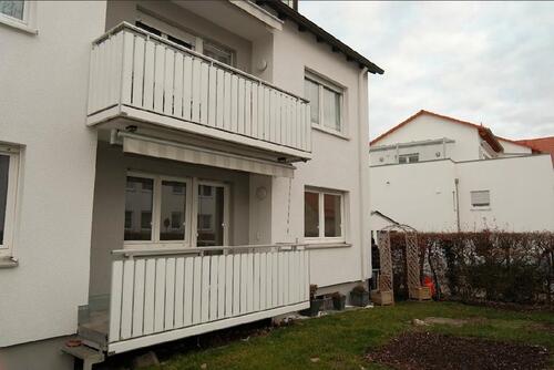 Foto - 89129 Langenau- Zentral gelegene 3-Zimmer Wohnung mit EBK, Garten