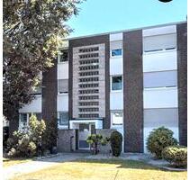 Gepflegte 3-Zi. 78qm Wohnung mit Balkon in Langenfeld - Langenfeld (Rheinland)