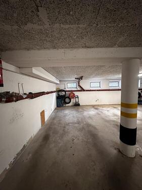 Foto - Stellplatz Garage Tiefgarage - 75,00 EUR Miete,