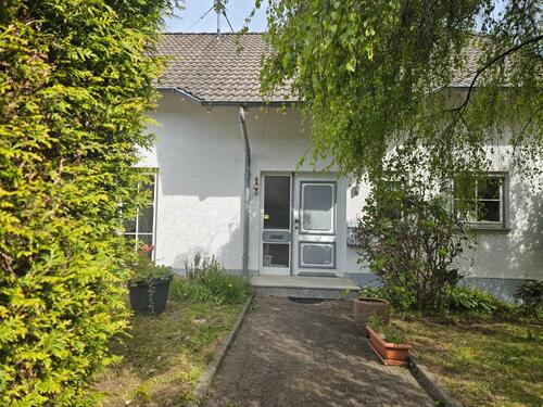 Foto - 6 Zimmer Einfamilienhaus zum Kaufen in Langenhahn