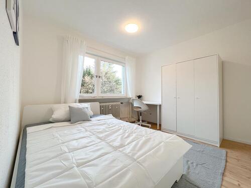 Foto - Zimmer frei in 6er-WG in Frankfurt – Homburger Landstraße 693