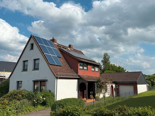 Foto - Einfamilienhaus für eine große Familie mit tollem Garten