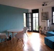 Nachmieter für Wohnung in Waldspirale Hunterwasserhaus - Darmstadt Darmstadt-Nord Nachmieter für Wohnung in Waldspirale Hunterwasserhaus - Darmstadt Darmstadt-Nord