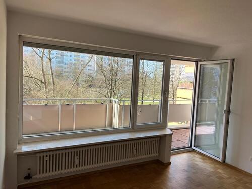 Foto - Schöne 3-Zimmer Wohnung in Germering mit traumhaften Westbalkon
