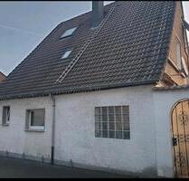 Doppelhaushälfte Lünen-Wethmar - 188.000,00&nbsp;EUR Kaufpreis, ca.&nbsp; 92,00&nbsp;m&sup2; in Lünen (PLZ: 44534) Alstedde