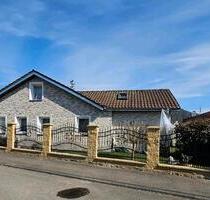 Winkel Bungalow in Wurmlingen - 689.000,00&nbsp;EUR Kaufpreis, ca.&nbsp; 150,00&nbsp;m&sup2; in Wurmlingen (PLZ: 78573)