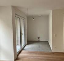 Leinfelden: Neubau 2,5 Zimmer-Wohnung mit Balkon & Tiefgarage, - Leinfelden-Echterdingen