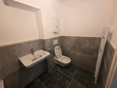 Foto - 3 Zimmer Mehrfamilienhaus, Wohnhaus in Frankfurt am Main