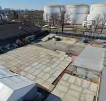 TOP LAGE DIREKT IN NEUKÖLLN AN DER AUTOBAHN! BETONIERTE FREIFLÄCHE MIT WERKSTATT + LAGER-HALLE GRUNDSTÜCK GEWERBEFLÄCHE UBER PARKPLÄTZE AUTOVERMIETUNG - Berlin