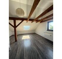 Gemütliche 2-Zimmer-Dachgeschosswohnung in Oldentrup, Bielefeld