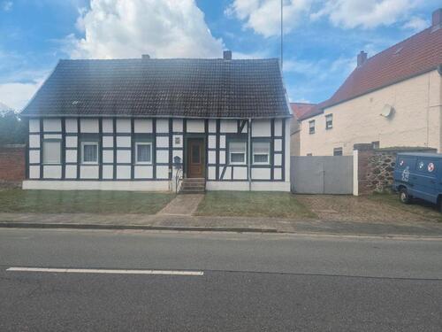 Foto - Fachwerkhaus zu verkaufen - 40.000,00 EUR Kaufpreis,