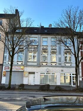 Foto - MFH mit 5 WE & 2 Gewerbeeinheiten in RE - Süd - von Privat