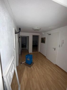 Foto - Wohnug zur Miete - 1.300,00&nbsp;EUR Kaltmiete, ca.&nbsp; 90,00&nbsp;m&sup2;