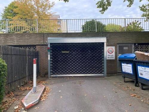 Foto - Garage, Stellplatz in Tiefgarage Köln Lövenich Weiden