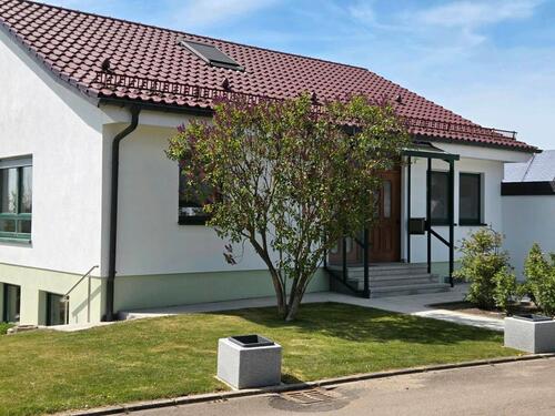 Foto - 7 Zimmer Einfamilienhaus zum Kaufen in Mietingen