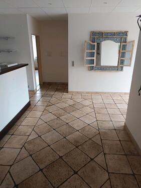 Foto - Wohnung 1.OG 145m, Aufzug, 2 gr.Balkonen, Fenster Neu, 2 Stellpl.