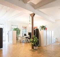 Schickes Altbaubüro: Schreibtischplatz nahe Zoo, flexibel, inkl. Kaffee - Frankfurt am Main Ostend