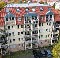 Ruhige und helle Zweizimmerwohnung mit Balkon mit Gartenblick - Leipzig Altwest