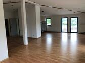 Foto - Büro Tagungsraum Besprechungsraum Proberaum Betriebswohnung Raum