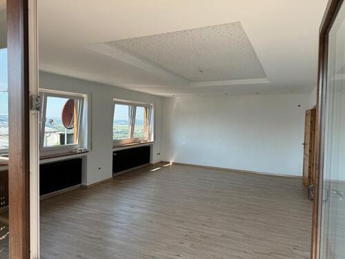 Foto - Ruhige 6,5-Zimmer Wohnung in 94327 Bogen zu vermieten 180 qm