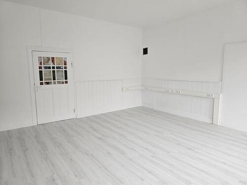 Foto - Attraktiver, heller Gewerberaum in zentraler Lage – nur wenige Schritte vom Gartower See entfernt!