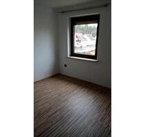 3 Zimmer Wohnung - 600,00 EUR Kaltmiete, ca.  70,00 m² in Steinberg am See (PLZ: 92449) Oder