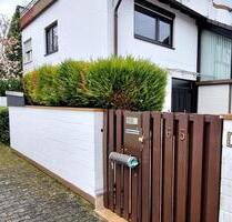 Atriumhaus mit großzügiger Dachterrasse in Wiesbaden Nordenstadt