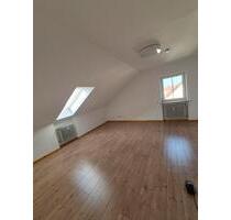 Helle 3 Zimmer-Dachgeschosswohnung in Bestlage PAF - Pfaffenhofen an der Ilm