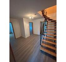 Wohnung Mietwohnung ca 90m2 OG Innerorts Ruhig gelegen - Martfeld