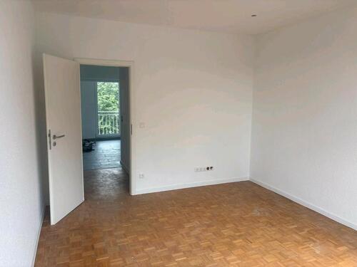 Foto - Schöne helle Etagen Wohnung sindorf 2 zi