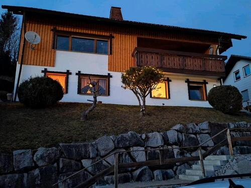 Foto - Einfamilienhaus mit Einliegerwohnung in Vöhrenbach