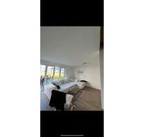 3 Zimmer Terassenwohnung - 1.615,00&nbsp;EUR Kaltmiete, ca.&nbsp; 90,60&nbsp;m&sup2; in Rüsselsheim am Main (PLZ: 65428)