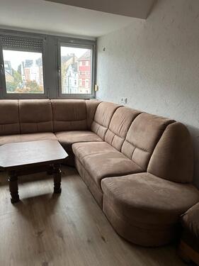 Foto - Modern möblierte 3-Zimmer-DG-Wohnung frisch kernsaniert