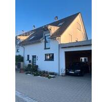 modernes Reihenhaus in nachhaltiger Massivholzbauweise - Adelzhausen