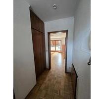 ​Lichtdurchflutete 2-Zimmer-Wohnung mit Balkon und Aufzug - Bad Pyrmont