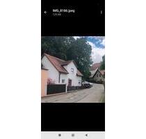 Einfamilienhaus - 900,00&nbsp;EUR Kaltmiete, ca.&nbsp; 110,00&nbsp;m&sup2; in Donaustauf (PLZ: 93093)