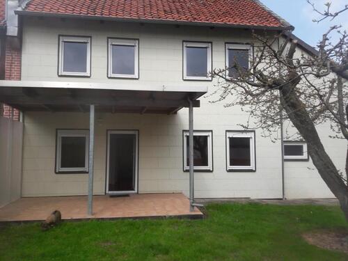 Foto - Doppelhaushälfte mit Garten - 750,00&nbsp;EUR Kaltmiete, ca.&nbsp; 104,00&nbsp;m&sup2;